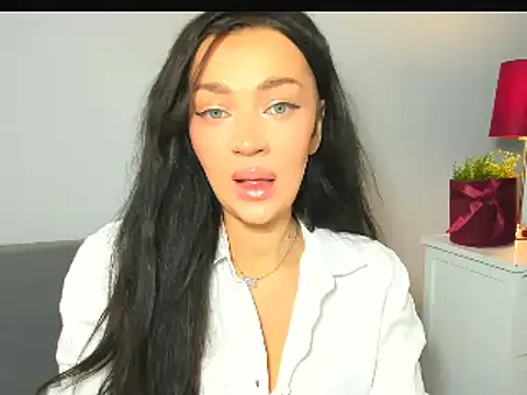 OliviaFantasy online show from 3, 2, 2026