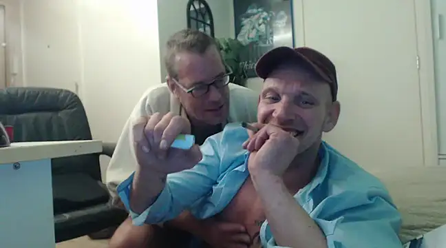 Snapshot of mikeythebestsucker chatting on 7, 12, 2024 mikeythebestsucker online show from 7, 12, 2024