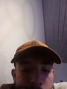 Aaronkiller online show from 10, 6, 2026