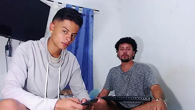 Snapshot of enjoy_vibes chatting on 17, 10, 2025 enjoy vibes online show from 17, 10, 2025