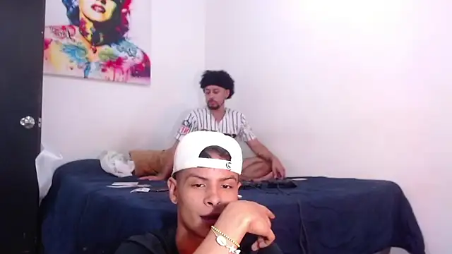 Snapshot of enjoy_vibes chatting on 28, 11, 2025 enjoy vibes online show from 28, 11, 2025