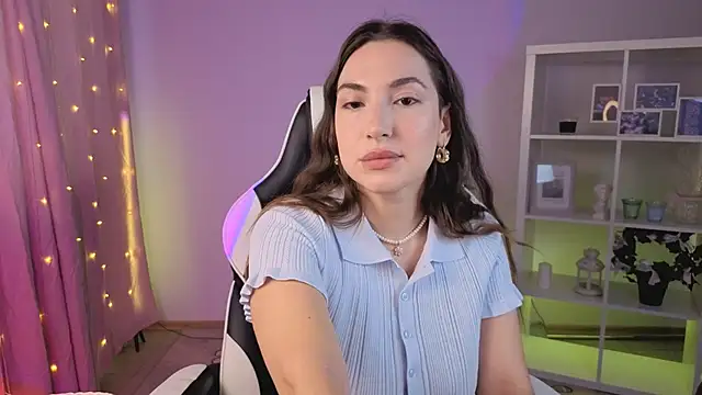 Snapshot of MelissaLovvv chatting on 19, 7, 2026 MelissaLovvv online show from 19, 7, 2026
