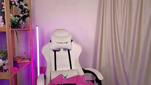 MelissaLovvv online show from 18, 9, 2025