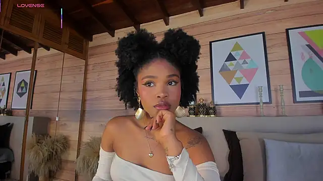 AriaFoster online show from 4, 4, 2026