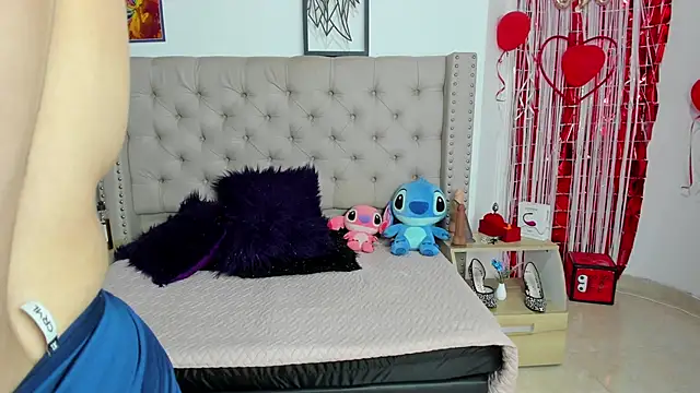 AngeleRoux online show from 13, 3, 2025