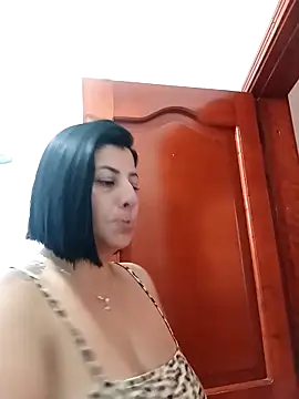 AngeleRoux online show from 4, 11, 2025