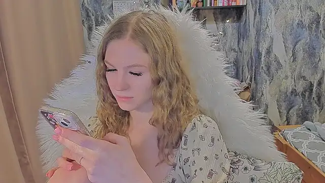 JuxxxsyBunx online show from 22, 11, 2025