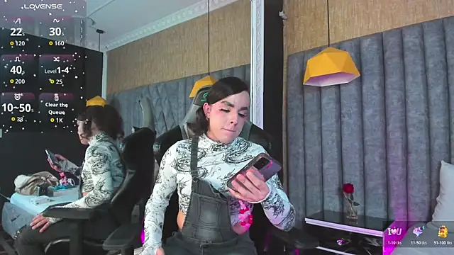 JustinePerry online show from 6, 2, 2026