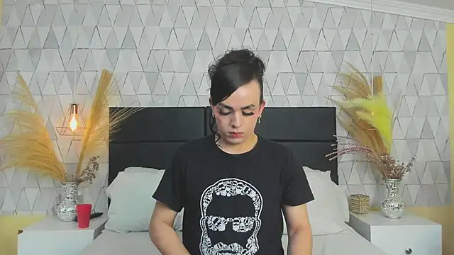 JustinePerry online show from 7, 2, 2026