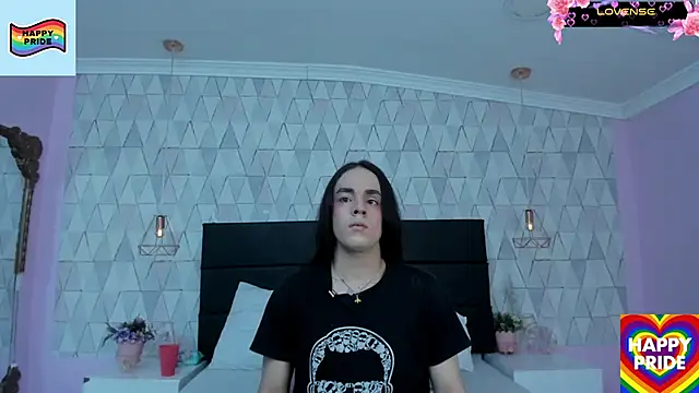 JustinePerry online show from 31, 5, 2026