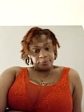 hoesinthishouse78 online show from 18, 11, 2025