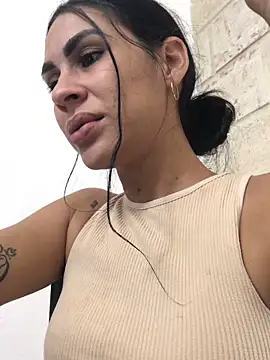 Snapshot of hotroommates chatting on 20, 11, 2025 hotroommates online show from 20, 11, 2025