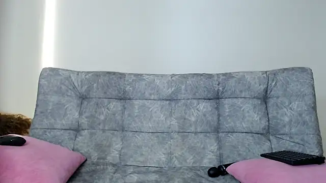 Mia fooxx  online show from 27, 2, 2025