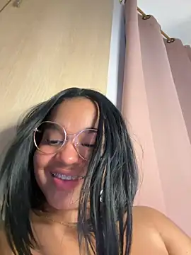 Snapshot of Lucy_wilson5 chatting on 2, 2, 2025 Lucy wilson5 online show from 2, 2, 2025