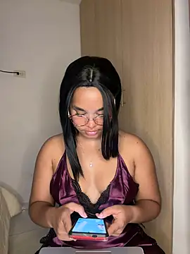 Snapshot of Lucy_wilson5 chatting on 1, 2, 2025 Lucy wilson5 online show from 1, 2, 2025