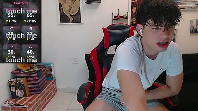 Angelo-cianuro- online show from 4, 2, 2026