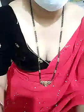 Snapshot of aliseanu chatting on 4, 2, 2025 aliseanu online show from 4, 2, 2025