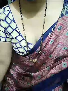 Snapshot of aliseanu chatting on 6, 2, 2025 aliseanu online show from 6, 2, 2025