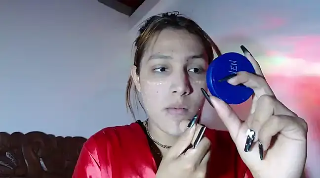 Snapshot of alexandra_lorens chatting on 14, 2, 2025 alexandra lorens online show from 14, 2, 2025