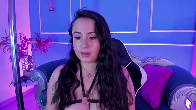 Red star8 online show from 18, 12, 2025