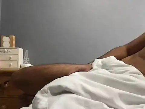 shyfucker23 online show from 2, 10, 2025