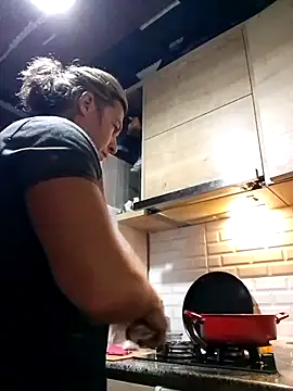 Lovely milk online show from 2, 12, 2025