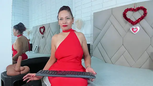 Kasandra Gomez online show from 18, 9, 2025