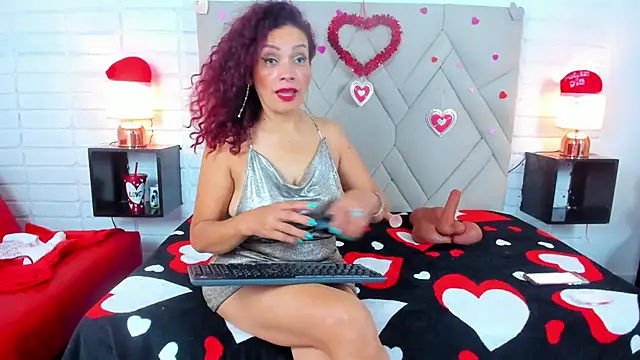 Kasandra Gomez online show from 15, 2, 2025