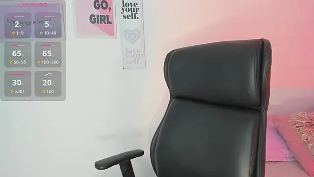 LanaJones  online show from 16, 2, 2026