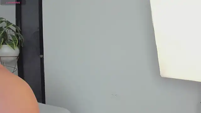 Alhana pulido online show from 4, 12, 2025