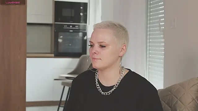 LikaBerry1 online show from 15, 4, 2026