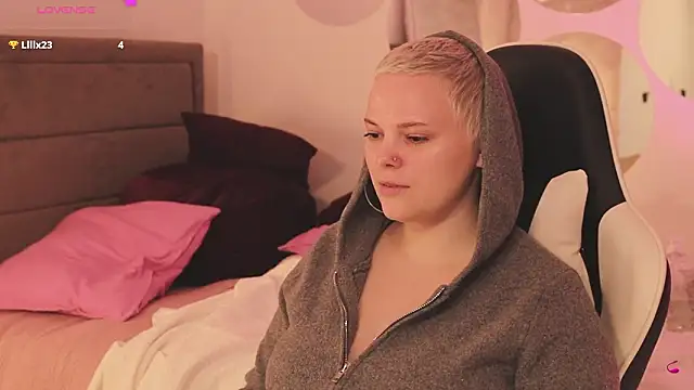 LikaBerry1 online show from 17, 1, 2026