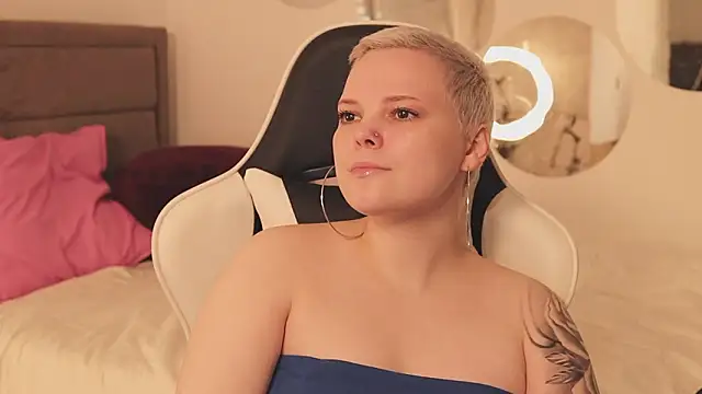 LikaBerry1 online show from 8, 3, 2026