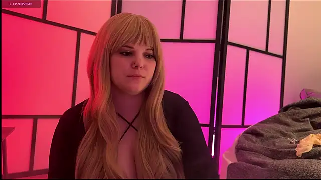 LikaBerry1 online show from 3, 6, 2026