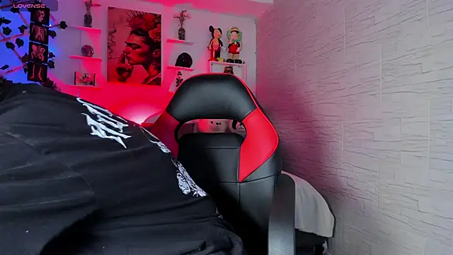 ZuryRamirez  online show from 1, 11, 2025