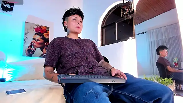Snapshot of ZuryRamirez_ chatting on 10, 7, 2026 ZuryRamirez online show from 10, 7, 2026