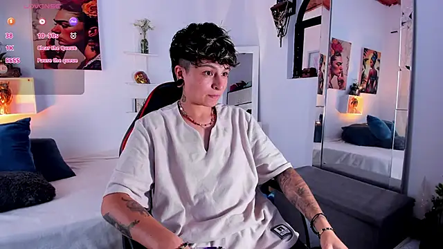 Snapshot of ZuryRamirez_ chatting on 15, 12, 2025 ZuryRamirez online show from 15, 12, 2025