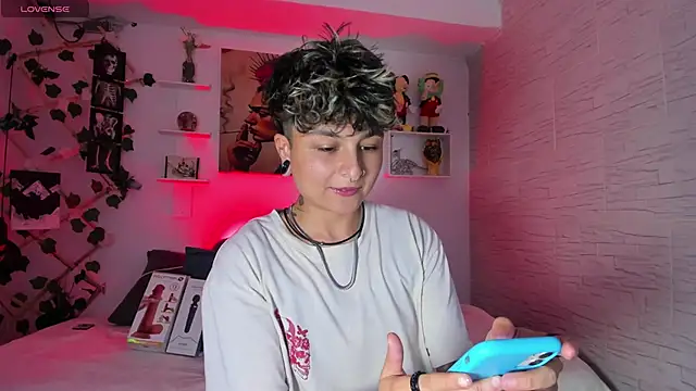 ZuryRamirez  online show from 26, 10, 2025