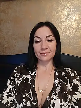 FireLily332 online show from 6, 2, 2025