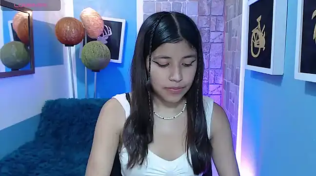 hanha rossee online show from 10, 2, 2025