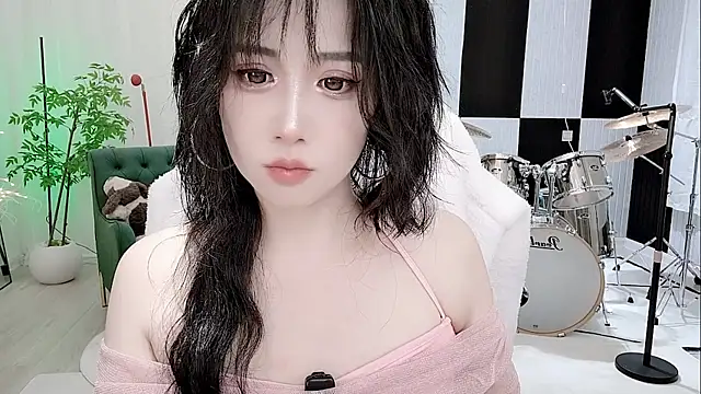 Vaness-a online show from 7, 10, 2025