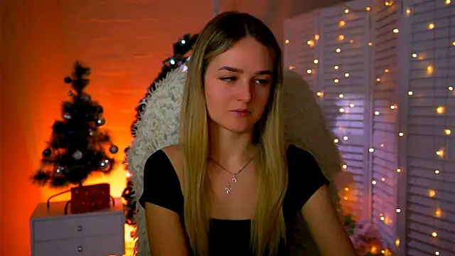 DeboraLarson online show from 12, 1, 2026