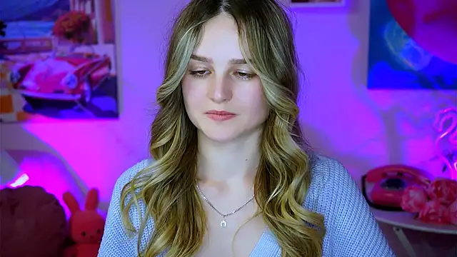 DeboraLarson online show from 10, 2, 2025