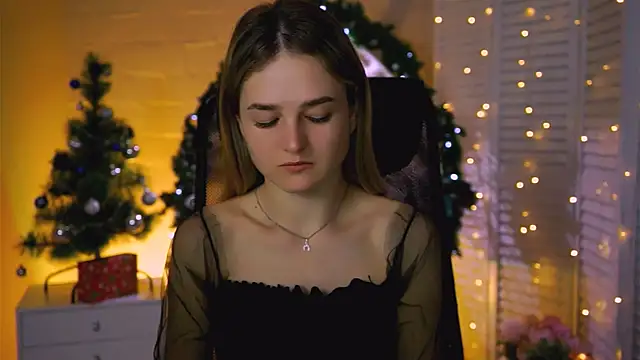 DeboraLarson online show from 22, 12, 2025