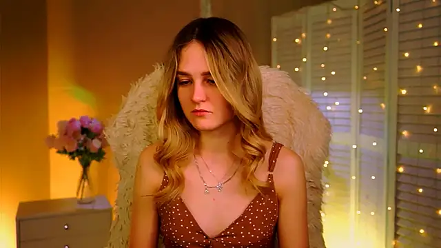 DeboraLarson online show from 9, 2, 2026