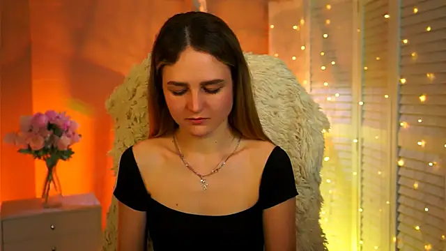 DeboraLarson online show from 13, 2, 2026