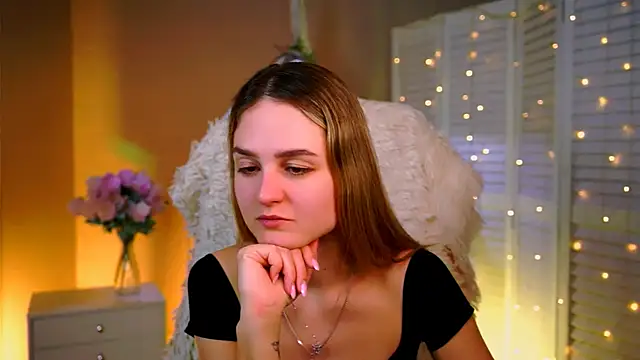 DeboraLarson online show from 8, 2, 2026