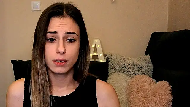 Snapshot of Hidden_Gem_ chatting on 27, 11, 2025 Hidden Gem online show from 27, 11, 2025