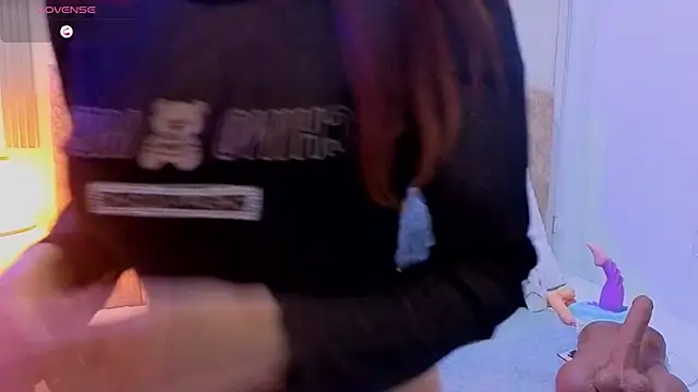 ashley  foxx  online show from 17, 2, 2026