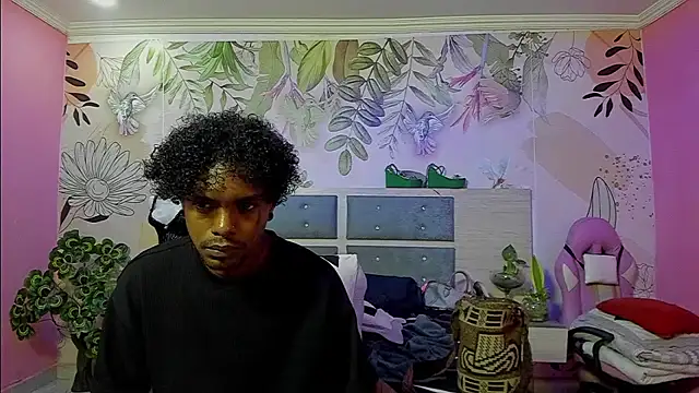 bigblackhotx1 online show from 18, 1, 2026